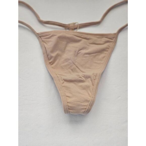 Skims string thong panty Nwt - Picture 3 of 7